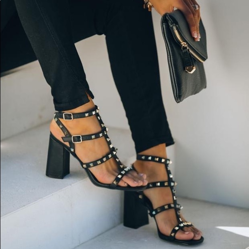 Roxy studded straps heeled sandal - Black, Size 9